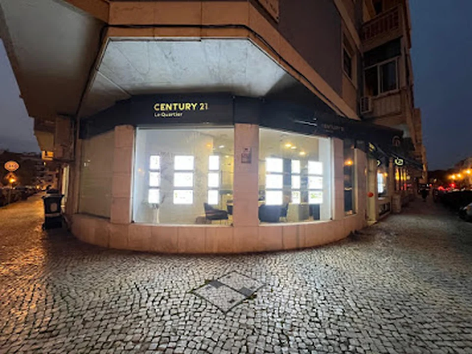CENTURY 21 Le Quartier