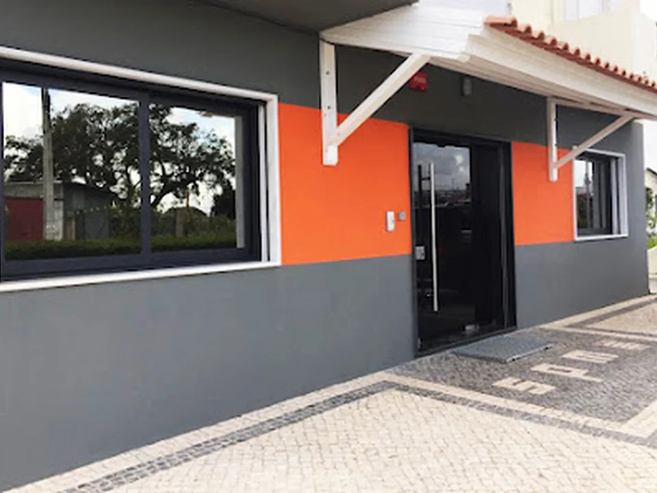 Construções Silvino Pedro Marques & Filhos, S. A.