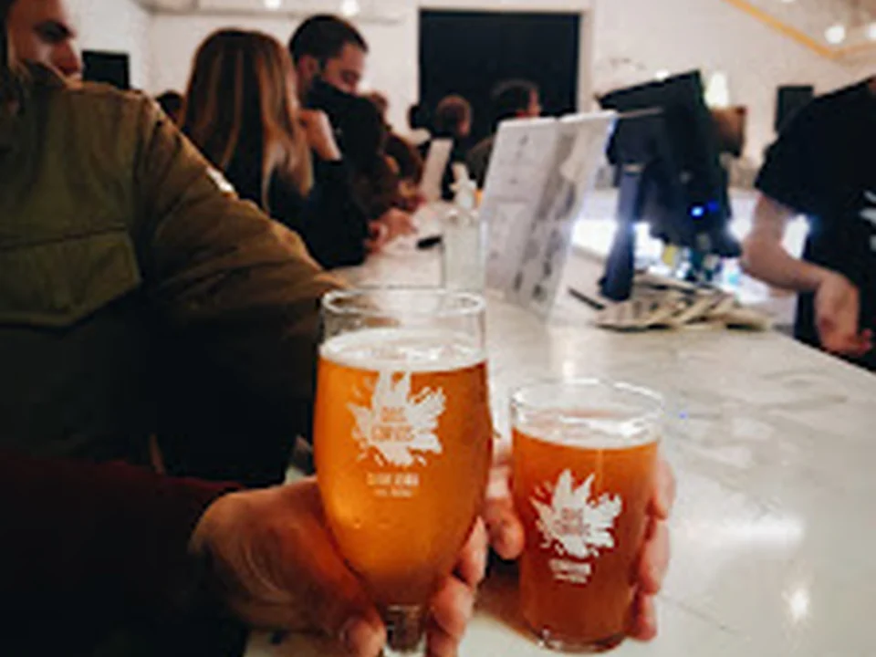 Dois Corvos Cervejeira