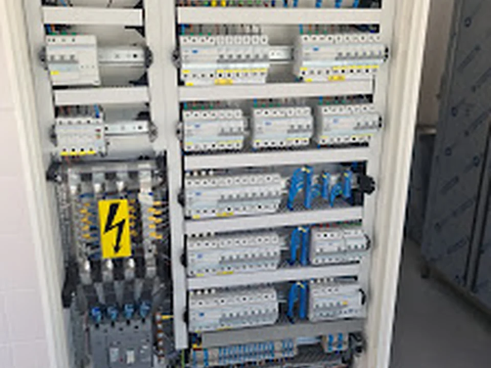 Flexsolutions.pt | Ar Condicionado e Elétrica.Inspeção