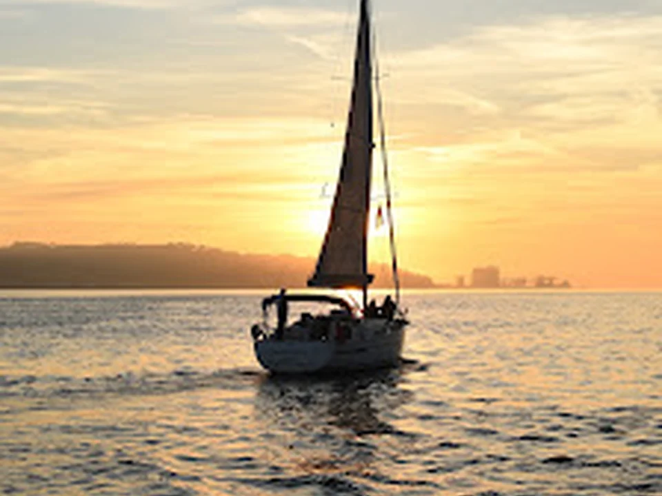 Foto de Lisbon Boat Tours - Palmayachts