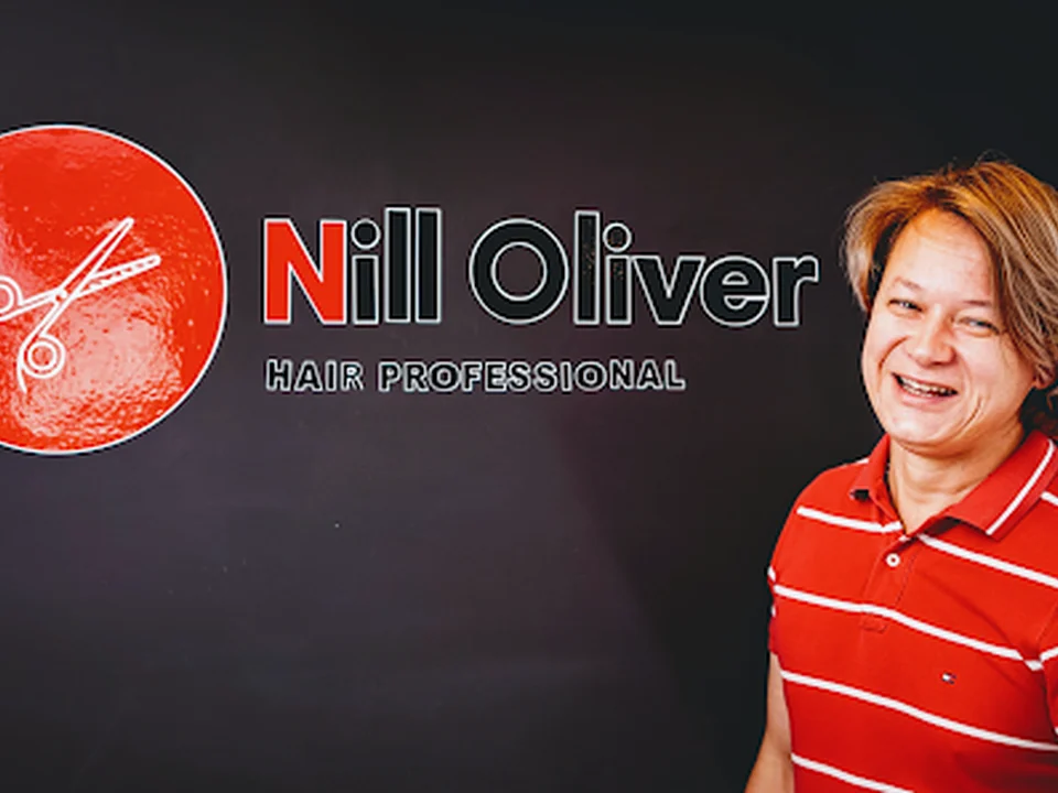 Foto de Nill Oliver - Especialista em Madeixas e Alisamento