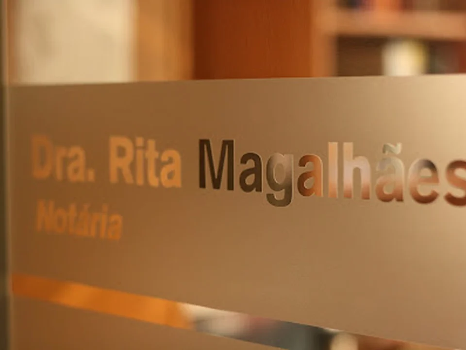 Rita Magalhães - Notária