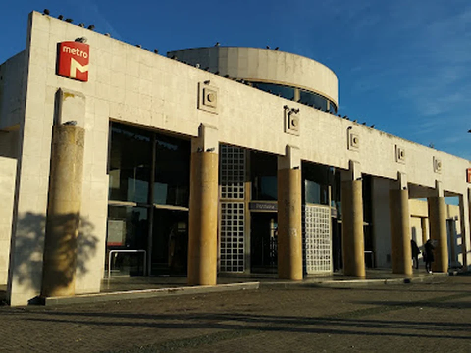 Pontinha (Metro), Lisboa