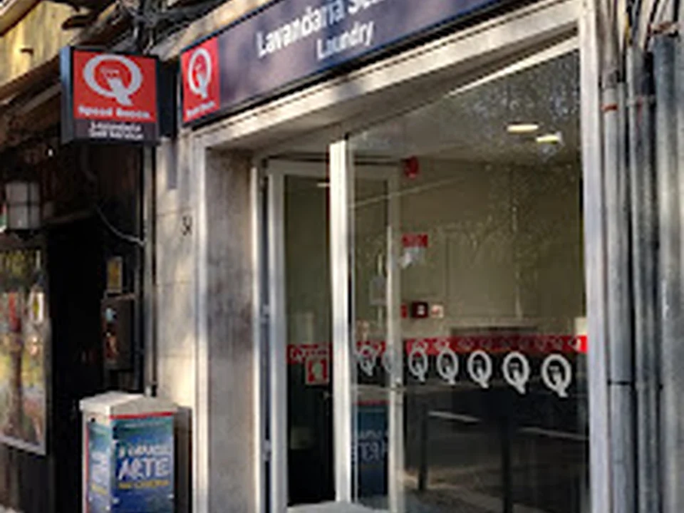 Speed Queen Berna Lavandaria -Self-service laundry, Lisboa