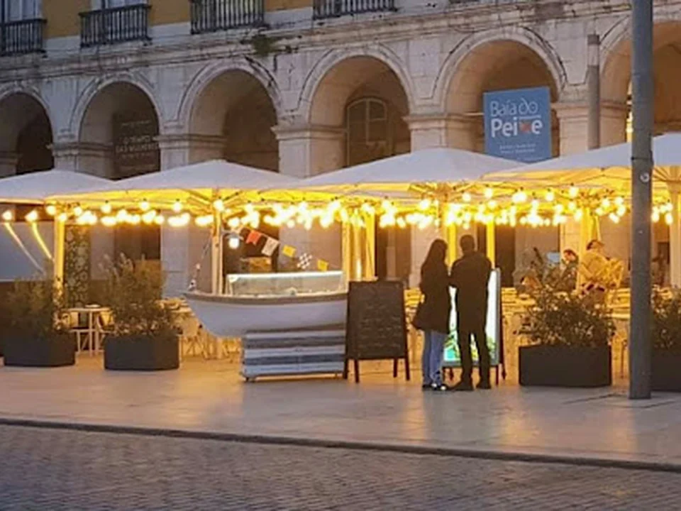 Baía do Peixe - Praça do Comércio, Lisboa