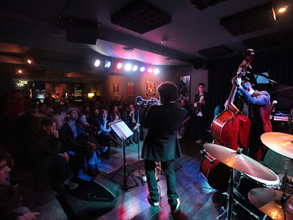 Hot Club de Portugal, Lisboa