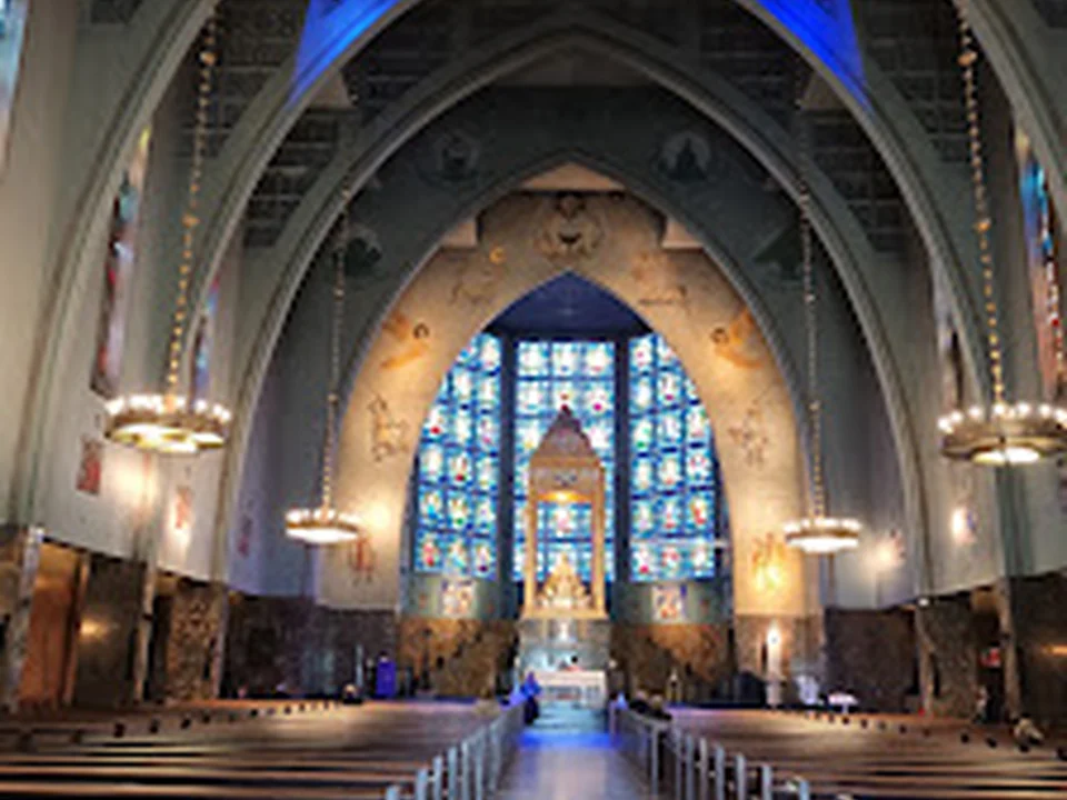 Igreja de Nossa Senhora do Rosário de Fátima - Lisboa