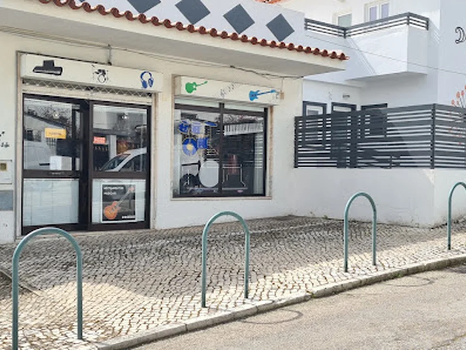 Rosario-Music Almada, Lisboa