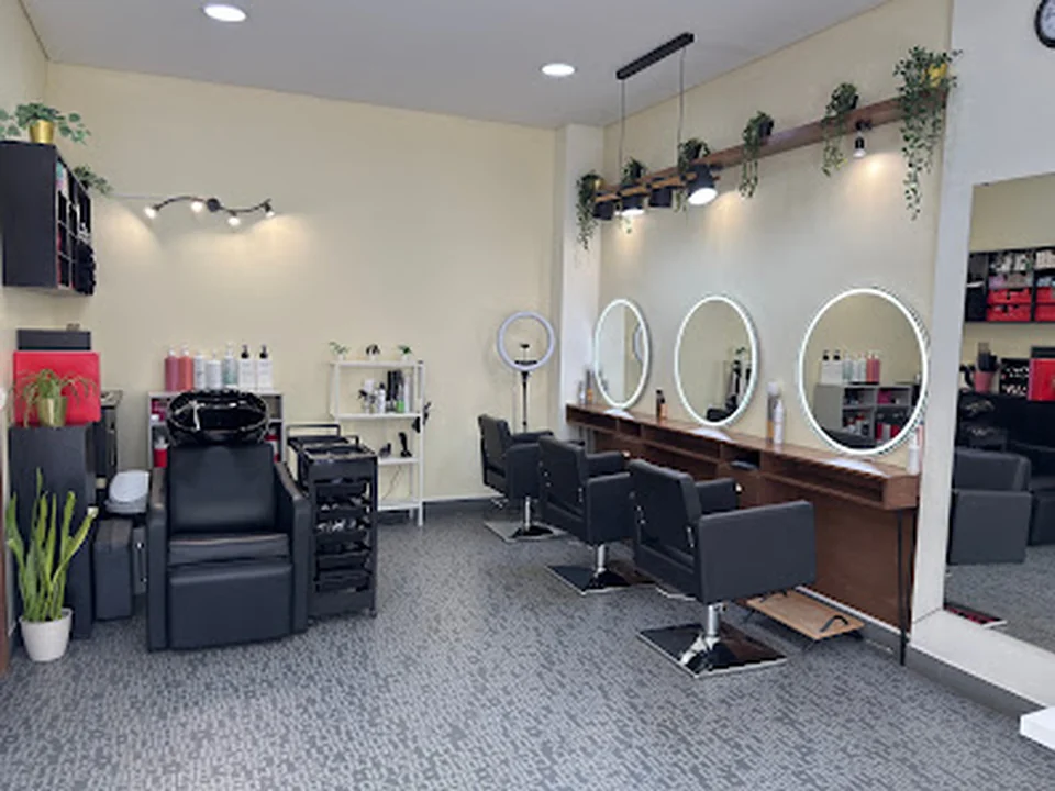 Beauty Concept By Vinny - Hair, Nails, Makeup & Waxing salon in Lisbon, Lisboa