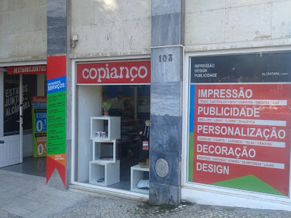 Alcântara__ d o i s q u a t r o 4, Lisboa