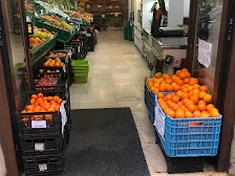 Super Fruta Ali bhaee Cais do sodre, Lisboa