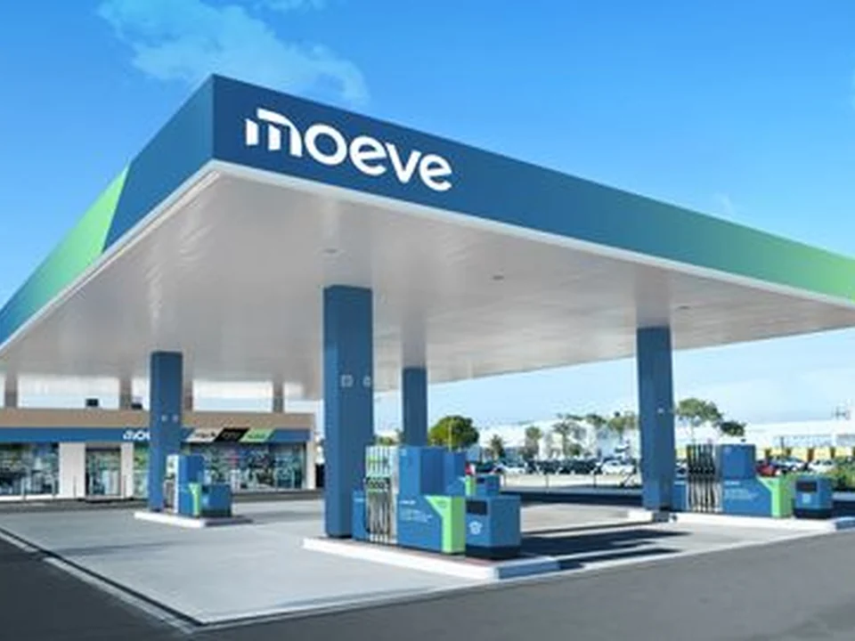 Posto de abastecimento Moeve, Lisboa