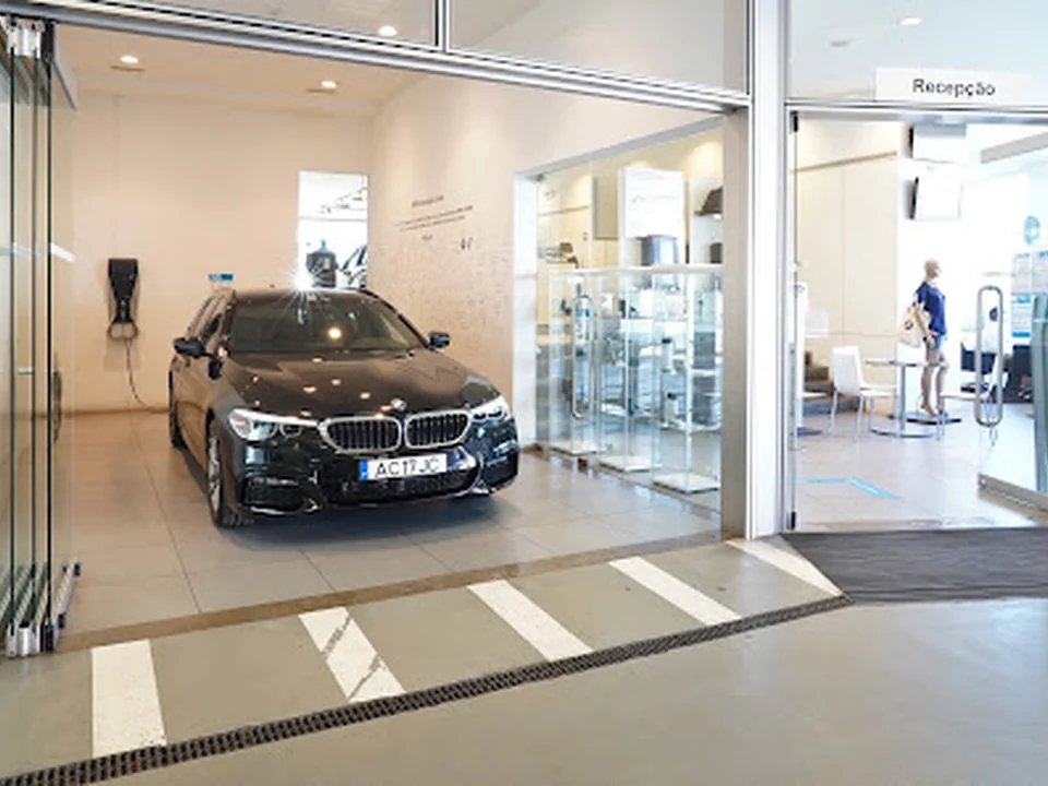 BMW Santogal Lisboa Oficina