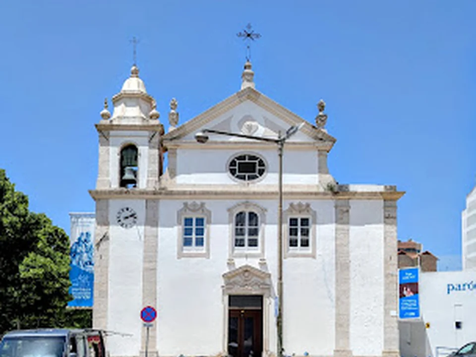 Igreja dos Santos Reis Magos - Paróquia do Campo Grande, Lisboa