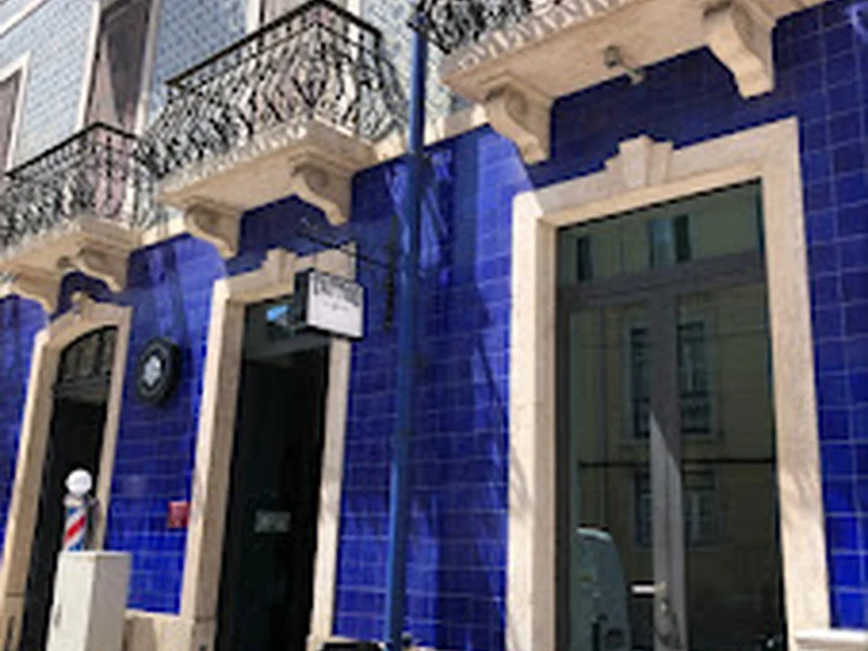 ALTERNATIVE TATTOO SOCIETY - Tattoo & Piercing Lisbon., Lisboa