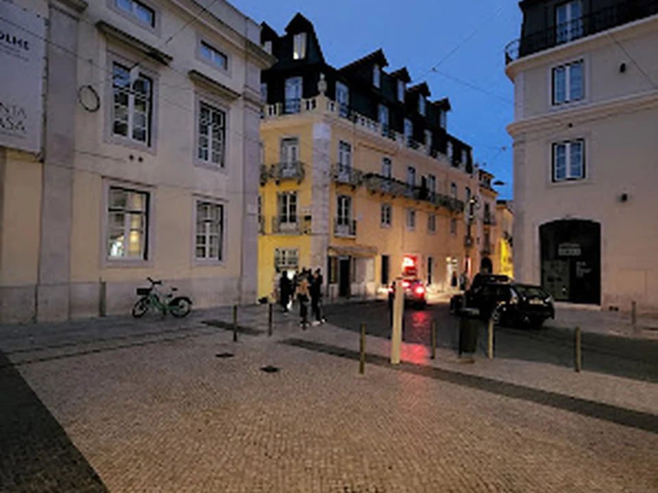 Loving Chiado, Lisboa