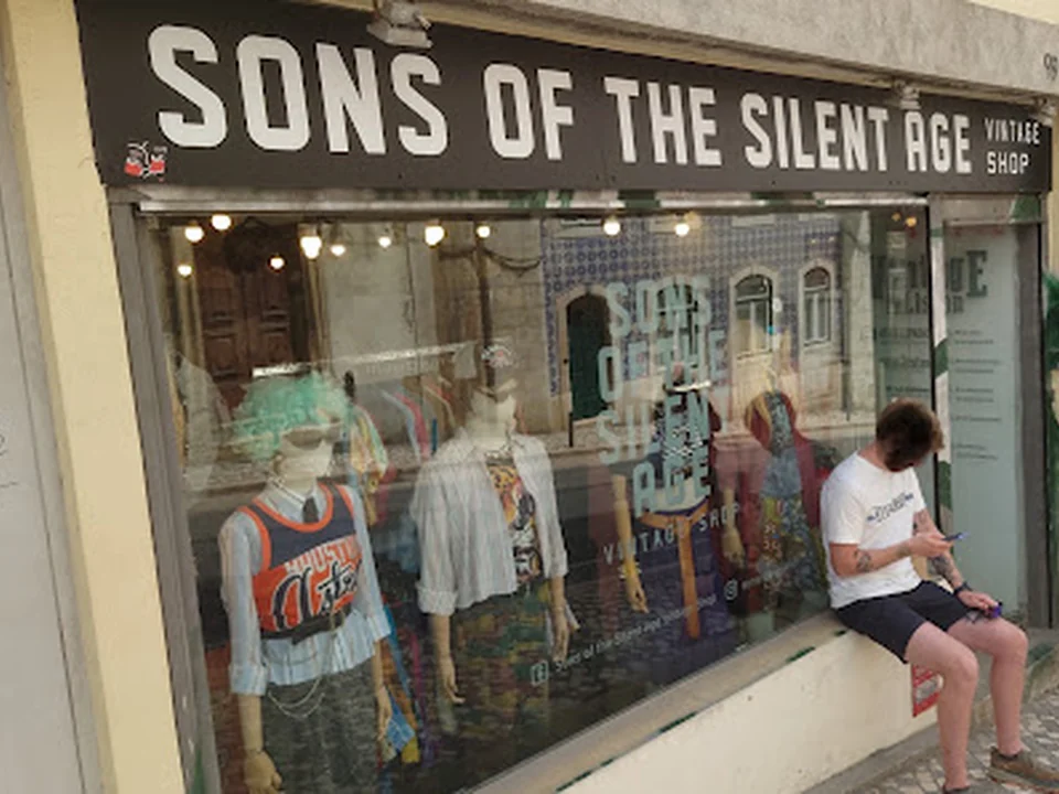Sons of the Silent Age vintage shop, Lisboa