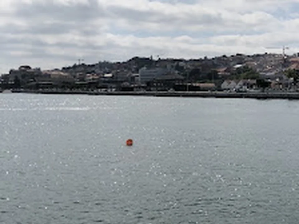 Emirec, Lisboa