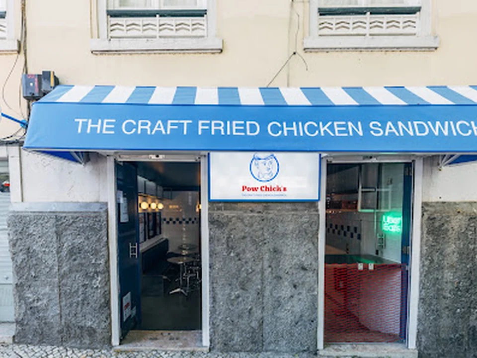 Pow Chicks Saldanha, Lisboa