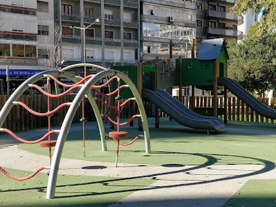 Parque Infantil da Avenida Duque d'Ávila, Lisboa