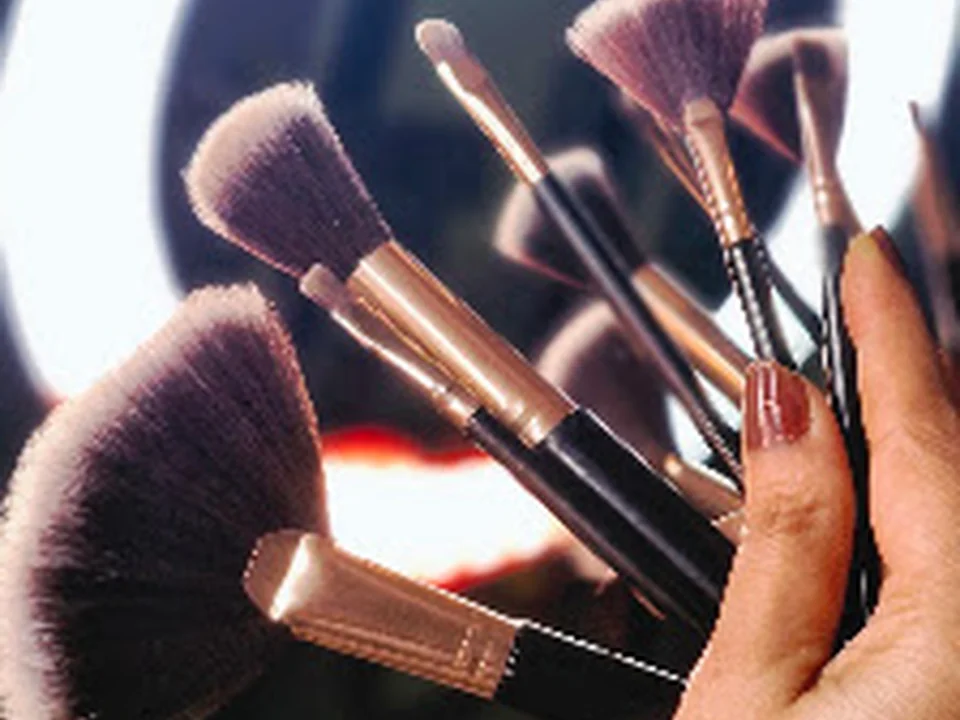 A one beauty care by Pallavi, Lisboa