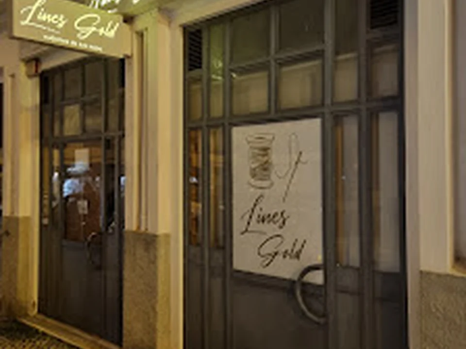 Lines Gold - Artededal, Serviço Exclusivo de CERZIDOS(Cerzideira), COSTURA, ARRANJOS e TRANSFORMAÇÃO, Lisboa