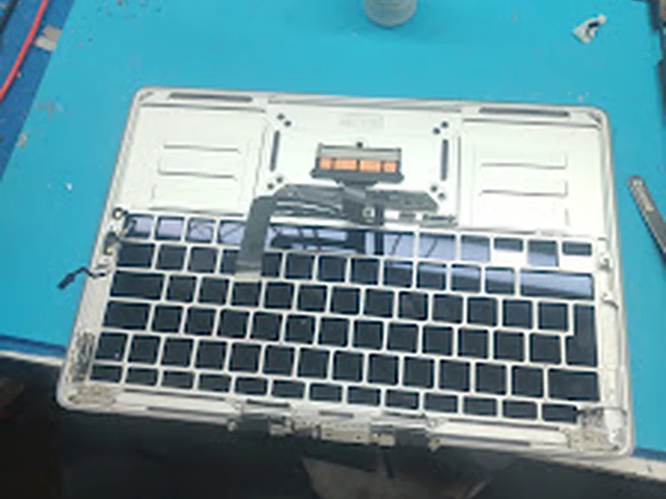 PC Repair by Mr. Right Solutions, Lisboa