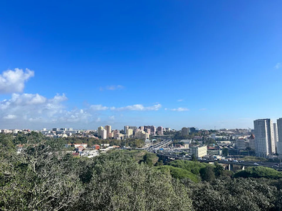Miradouro do Moinho das Três Cruzes do Calhau, Lisboa