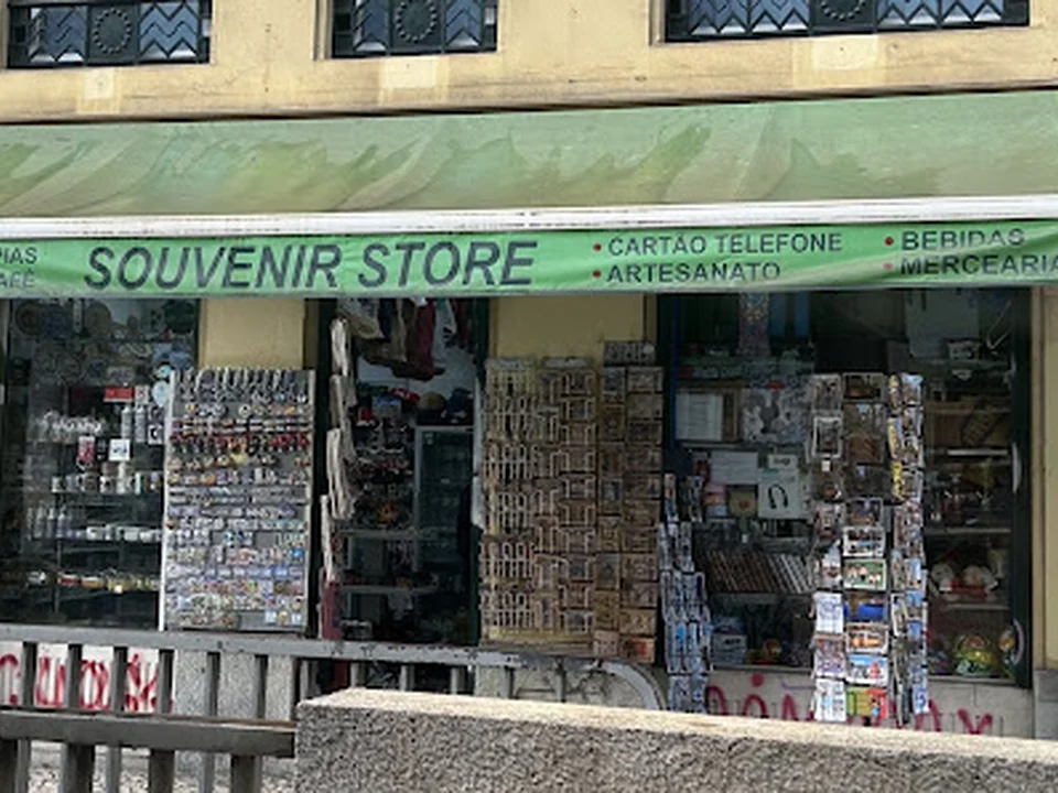 SOUVENIR STORE, Lisboa