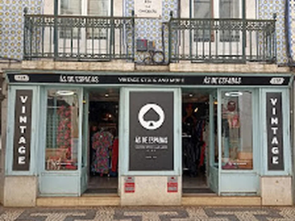 Ás de Espadas vintage store and more, Lisboa