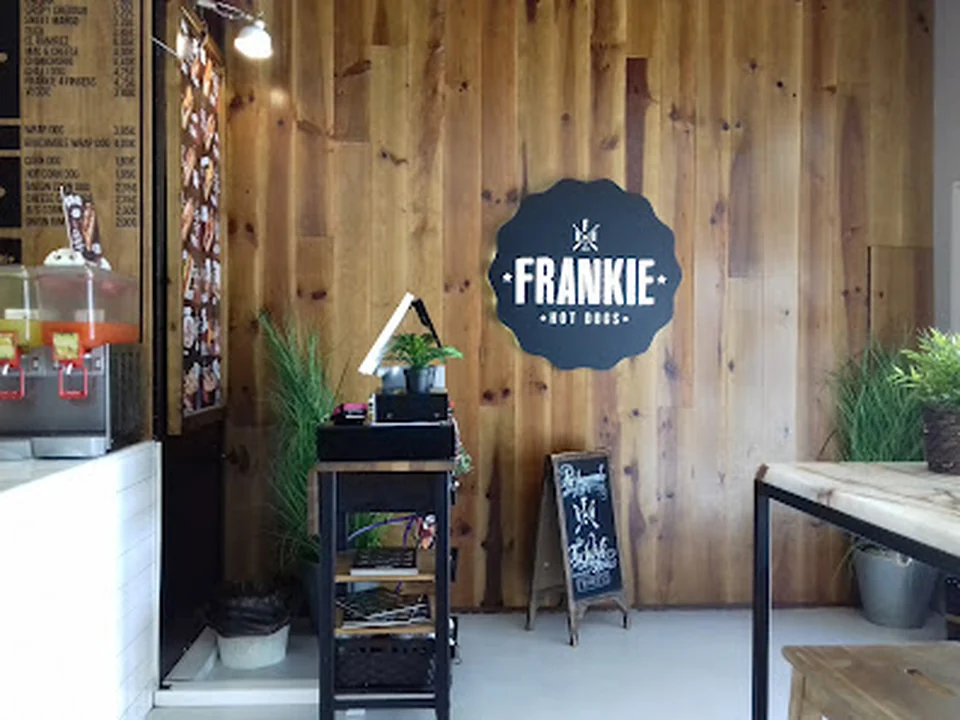 Frankie, Lisboa