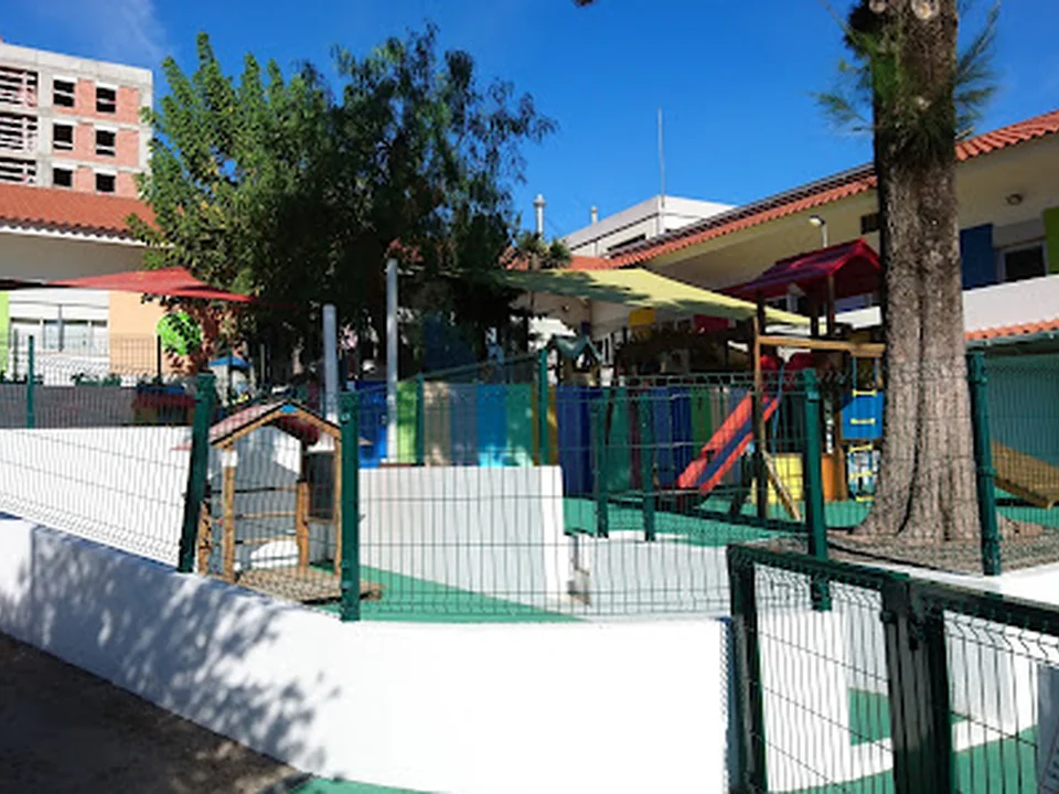 Associação Ester Janz - Creche Pré-Escolar 1ºCiclo, Lisboa