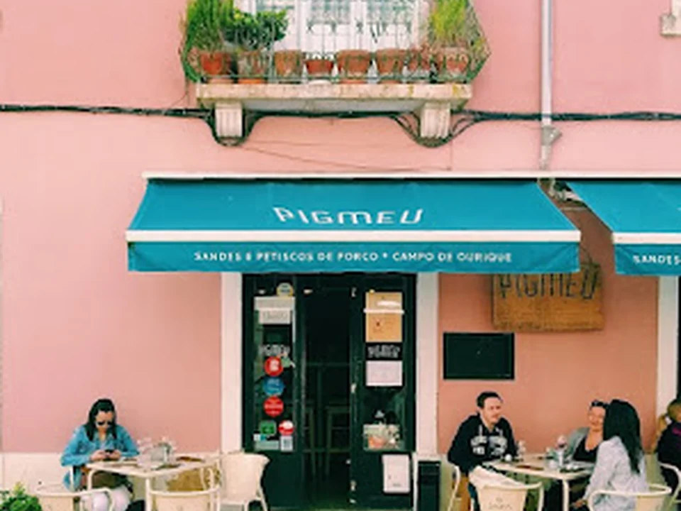 Pigmeu, Lisboa