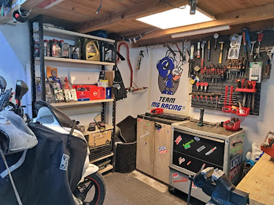 MG Racing garage, Lisboa