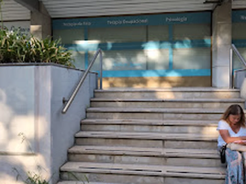 Destrava Linguas - Terapia da Fala, Psicologia, Terapia Ocupacional e Nutrição, Lisboa